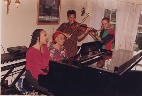 Angela-Mary-Michelle-Dale-mid-1990s